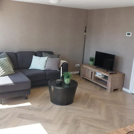 Vakantiewoning Aan De Loosdrechtse Plassen בית נופש
