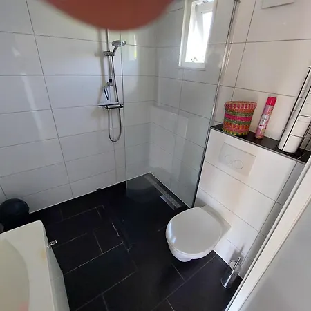 Vakantiewoning Aan De Loosdrechtse Plassen 鲁斯德雷赫特