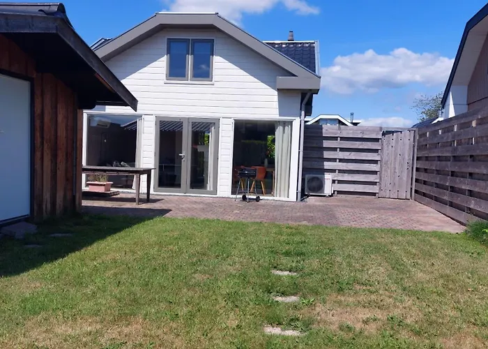 Vakantiewoning Aan De Loosdrechtse Plassen 度假居 鲁斯德雷赫特