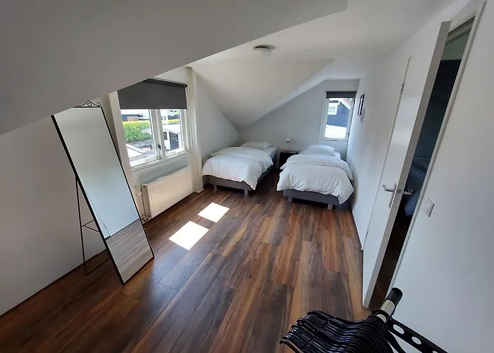 Vakantiewoning Aan De Loosdrechtse Plassen 度假居 *